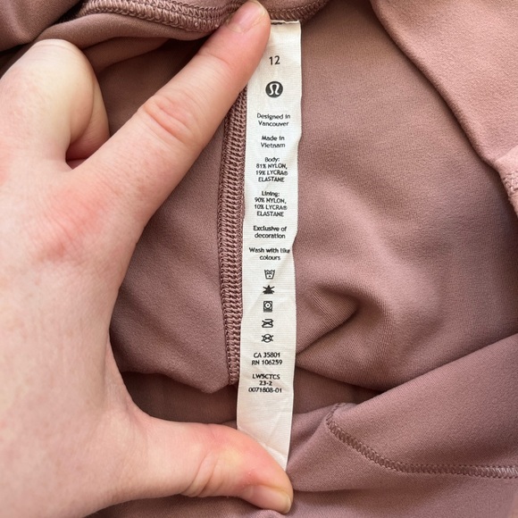 SIZE 12 LULULEMON ALIGNS - Picture 2 of 10